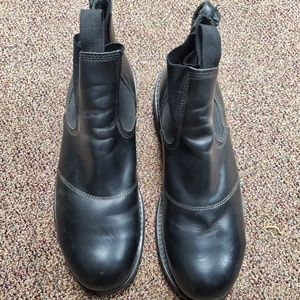 steel toe laceless boots